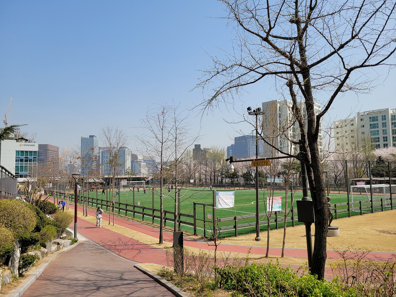 企业缺乏内 企业缺乏内